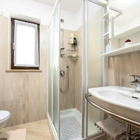 Apartament Casa Jakov Roč