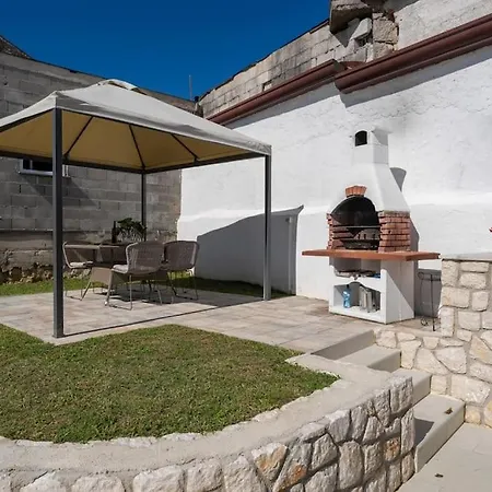 Casa Jakov Apartament *